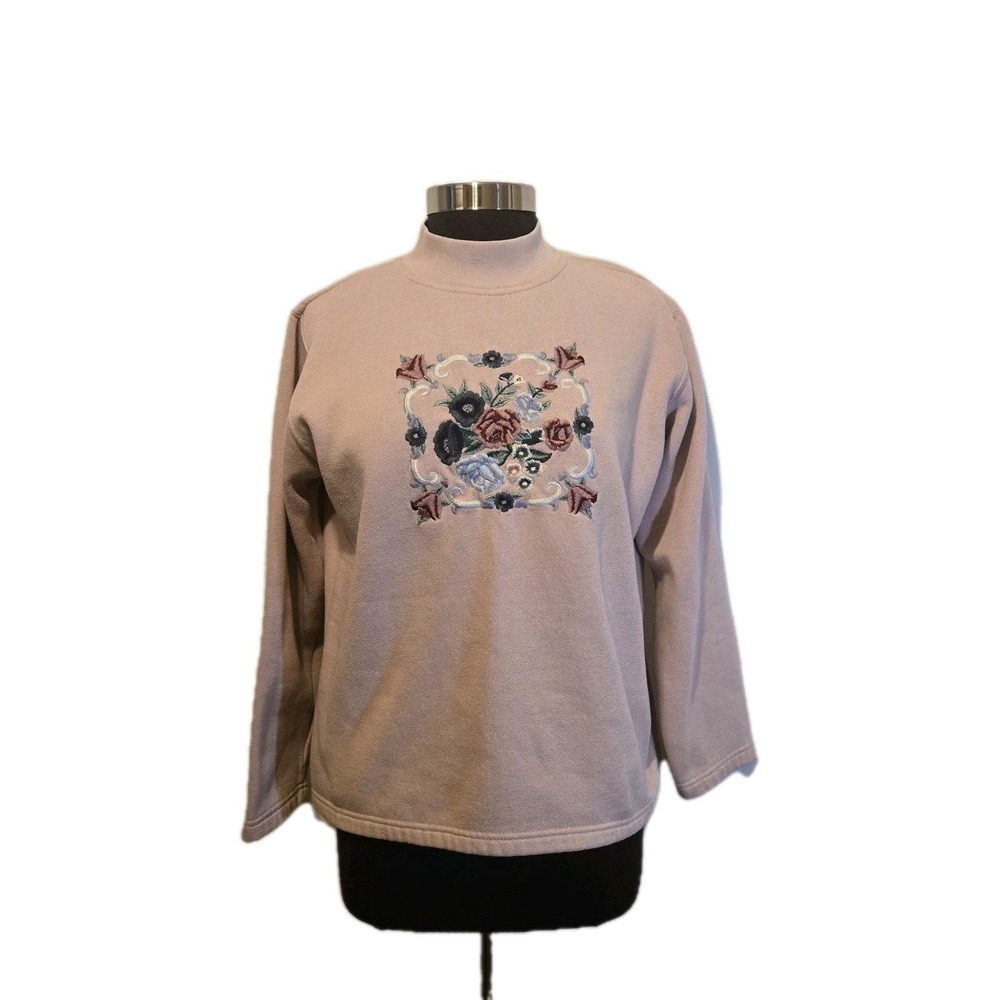 Vintage Pink Embroidered‎ Floral Sweatshirt Women's Cozy Cottagecore Grandmacore